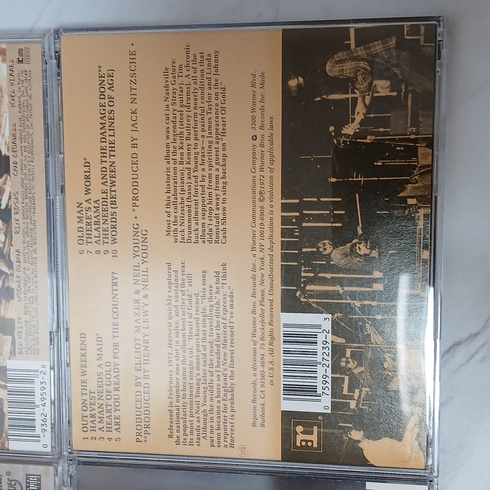 Neil Young CD Collection - Picture 5 of 16